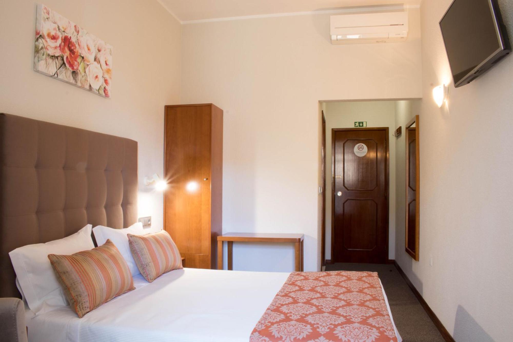 Lusitana Hotel Porto Kamer foto