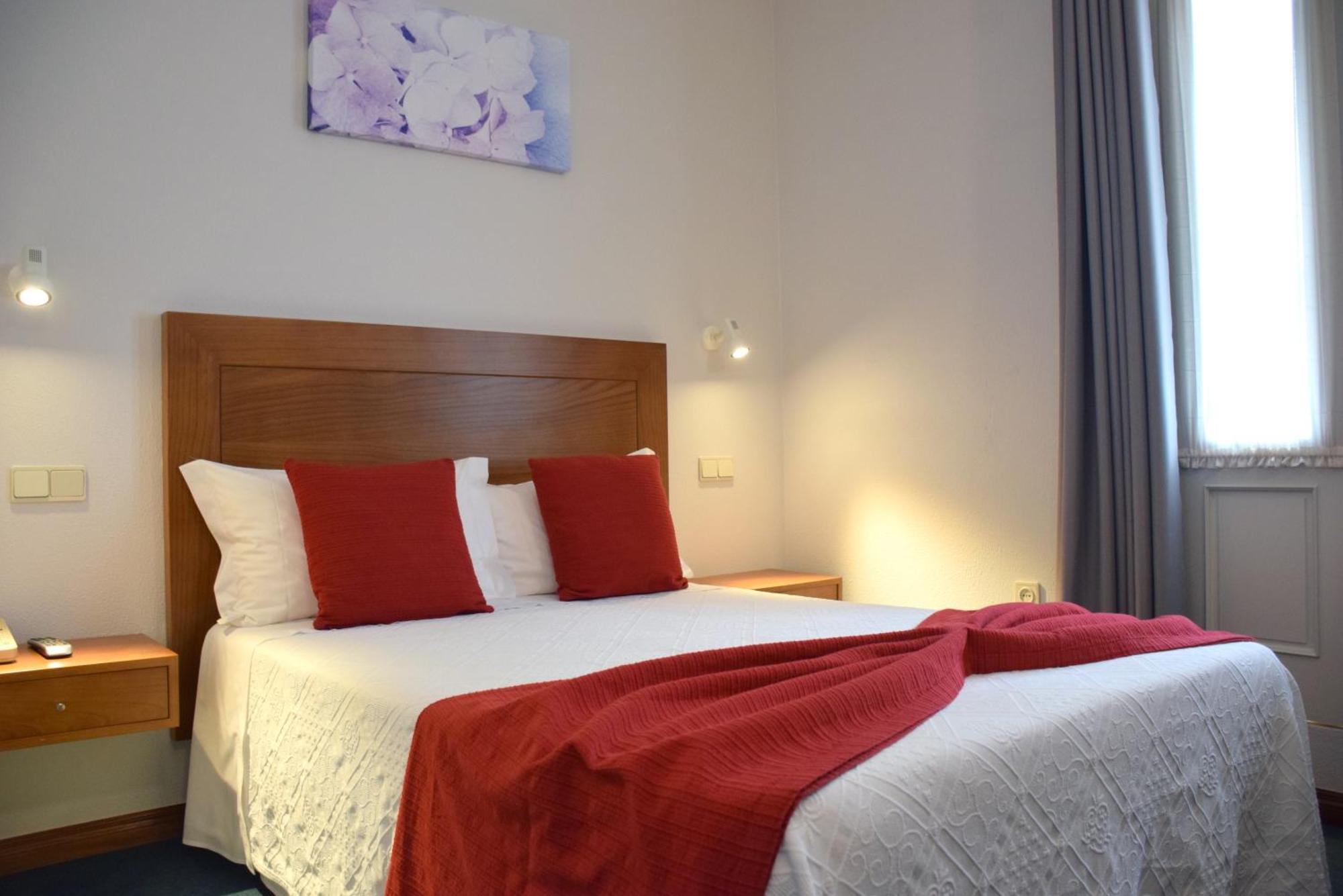 Lusitana Hotel Porto Kamer foto